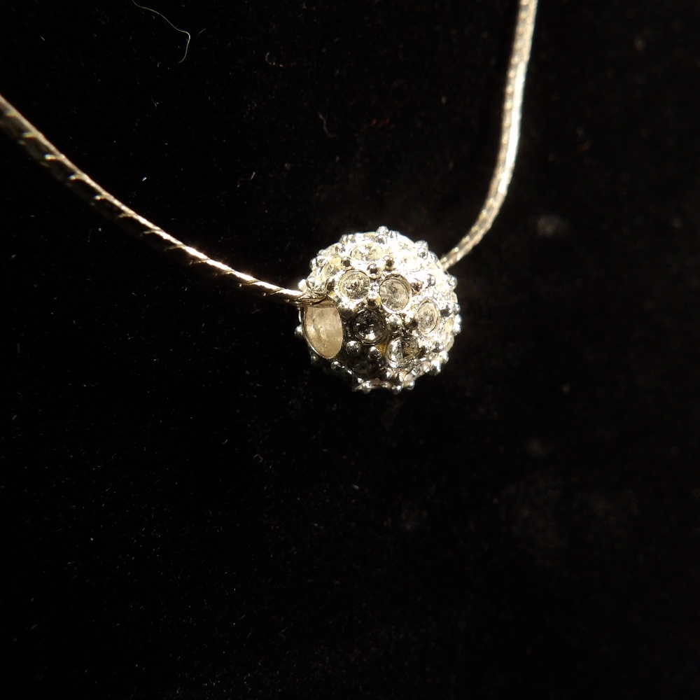 Crystal ball silver tone Nine West necklace